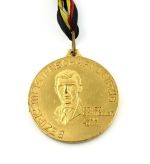 DDR Medaille GST Bezirksmeisterschaft Leipzig Ernst Schneller 1890-1944 Gold