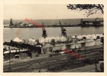 Zerstörte Lagerhallen im Hafen von Odessa Ukraine Ostfront