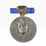 DDR FDJ Artur-Becker-Medaille in Silber