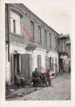 Deutsche Kradschützen Quartieren bei Dünaburg Lettland Ostfront