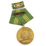 DDR MdI Medaille treue Dienste Bewaffnete Organe Ministerium des Innern Gold