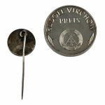 DDR Rudolf Virchow Preis silberfarben Medaille Anstecknadel Etui