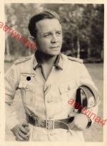 Foto Portrait Wehrmacht Sanitätsoffizier weiße Sommer Dienstuniform
