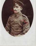 Fotokarte 1.WK Portrait deutscher Soldat Schulterklappe 100 Posen