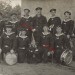 Foto-AK 1.WK Spielmannszug Matosen Mützenband "MARINE-LUFTSCHIFF-ABTEILUNG"
