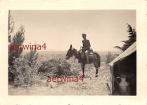 nackter Soldat Flakstellung Argos Peleponnes Griechenland