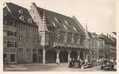 Kaufhaus am Münsterplatz in Freiburg im Breisgau Baden-Württemberg Postkarte AK