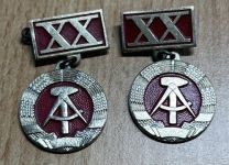 19 Teile DDR 15 - 30 Jahre Abzeichen Orden Konvolut