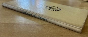 Buch" Der platz Des Führers" 1931 Motorrad, Auto, lokomotive, Flugzeug, Zeppelin