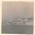 Strand mit Hotel in Scheveningen Holland