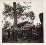 Deutsche Soldaten Rast am LKW bei Bialystok Polen