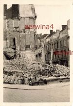 Gesprengtes Haus nach deutschen Angriff in Charleroi Belgien