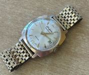 Herren Armbanduhr Glashütte Spezimatic mit Datumsanzeige Goldplaque 26 Rubis