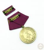 DDR Medaille für Verdienste im Brandschutz goldfarben Bartel 223a