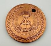 DDR NVA Medaille Für ausgezeichnete Leistungen im Militärbauwesen in Bronze