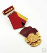 DDR Orden Banner der Arbeit ohne Stufenangabe Bartel 6e