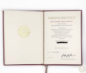 DDR NVA Treue Dienste Nachlass Ehrengeschenk Urkunden Medaillen Oberstleutnant