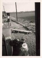 Zugtransport deutscher Kübelwagen Kennung 6. Panzer-Division