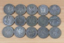 Lot / Konvolut 15 X BRD 5 DM Münzen 1979- 1986