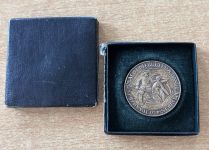 Weimarer Republik Deutscher Not und Schmach Taler 1923 mit Etui