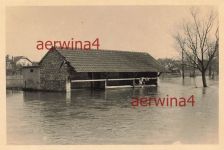 Überschwemmter Waschsalon Kanal Orleans Frankreich