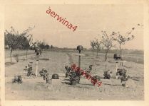 Deutsches Heldengrab Stahlhelm 5 gefallene Kameraden 12.9.39 Tschenstochau Polen