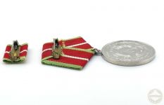 DDR Verdienstmedaille der Grenztruppen der DDR in Silber Bartel 281c