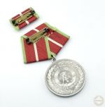 DDR Verdienstmedaille der Grenztruppen der DDR in Silber Bartel 281c