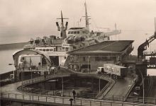 AK Sassnitz Blick auf den Fährhafen Mecklenburg-Vorpommern ungelaufen Rügen