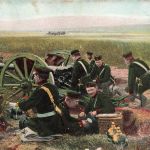 AK 1.WK Feldkanone Soldaten im Felde Pickelhauben 1908 Patriotika Postkarte