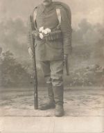 Fotokarte 1.WK Portrait deutscher Soldat Schulterklappe 178 Pickelhaube