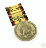 DDR Medaille hervorragende Leistungen Volkswirtschaftsplanung Gold Bartel 288b