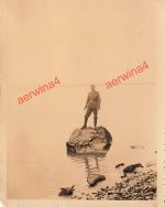 Deutscher Soldat am Strand von Cherbourg Frankreich