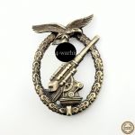 Flakkampfabzeichen der Luftwaffe J1 Hst. C.E. Juncker Berlin S W