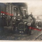 Foto AK Forst Knaben PKW Loreley Schmiede Brandenburg 1917 gelaufen Postkarte
