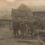 Fotokarte 1.WK erbeutetes franz. 15 cm Geschütz mit Tarnanstrich