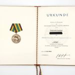 DDR NVA Urkunde Medaille für treue Dienste in der NVA Silber 1973 Stabsfeldwebel