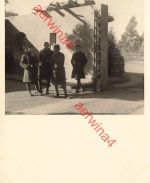 Italienische Soldaten am Eingang zum Hafen Tripolis Libyen Afrika