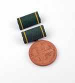 DDR Abzeichen für Hervorragende Leistungen Land und Forstwirtschaft Bronze