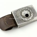 Wehrmacht Heer Koppelschloss Wilhelm Binder Aluminium Ausführung mit Lederzunge