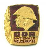 DDR NVA Bestenabzeichen mit Schraube goldfarben