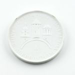 DDR Medaille Porzellan 700 Jahre Auerbach im Vogtland 1282-1982 weiß