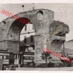 Strassenbahn am Stadttor in Saloniki Griechenland