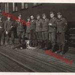 Deutsche Soldaten am Wasserturm Rast am Bahnhof Norwegen