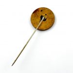 DDR Anstecknadel Konsum Gasthof Goldener Baum in Schwarz