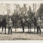 Fotokarte 1.WK Ulan mit Ulanen Tschapka Sachsen und Säbel Zeithain