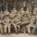 Foto-AK 1.WK Gruppenfoto Deutsche Soldaten Inf.-Regt. 109 Karlsruhe
