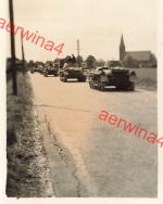 Deutsche Panzer Kolone bei Saint-Aubin-d'Aubigne Frankreich