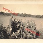 Deutsche Soldaten mit MG 34 Lafette und Entferungsmesser