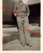 Soldat am Flugzeug Ju 88 Fliegerhorst Langenhagen Hannover